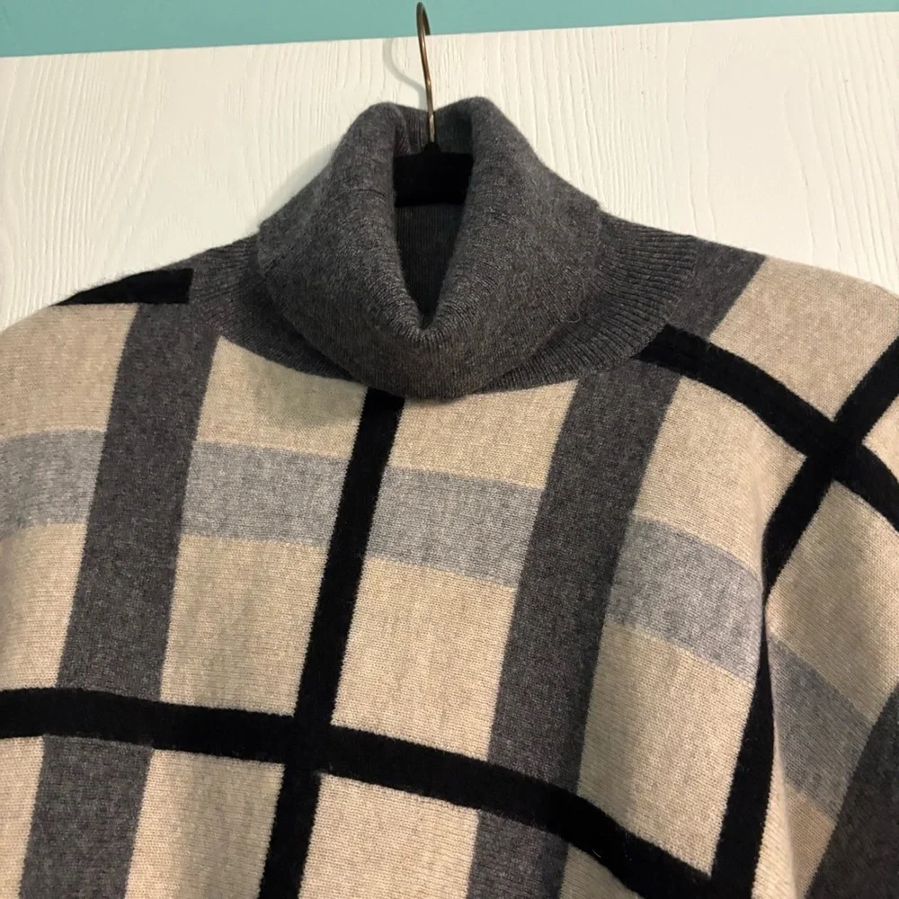SOFT by NAADAM Gray, Black and Tan Plaid CashmereTurtleneck Poncho